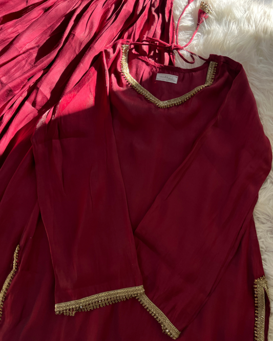 Red Sheesha Silk 3 Pcs Suit - Most Trending Eid