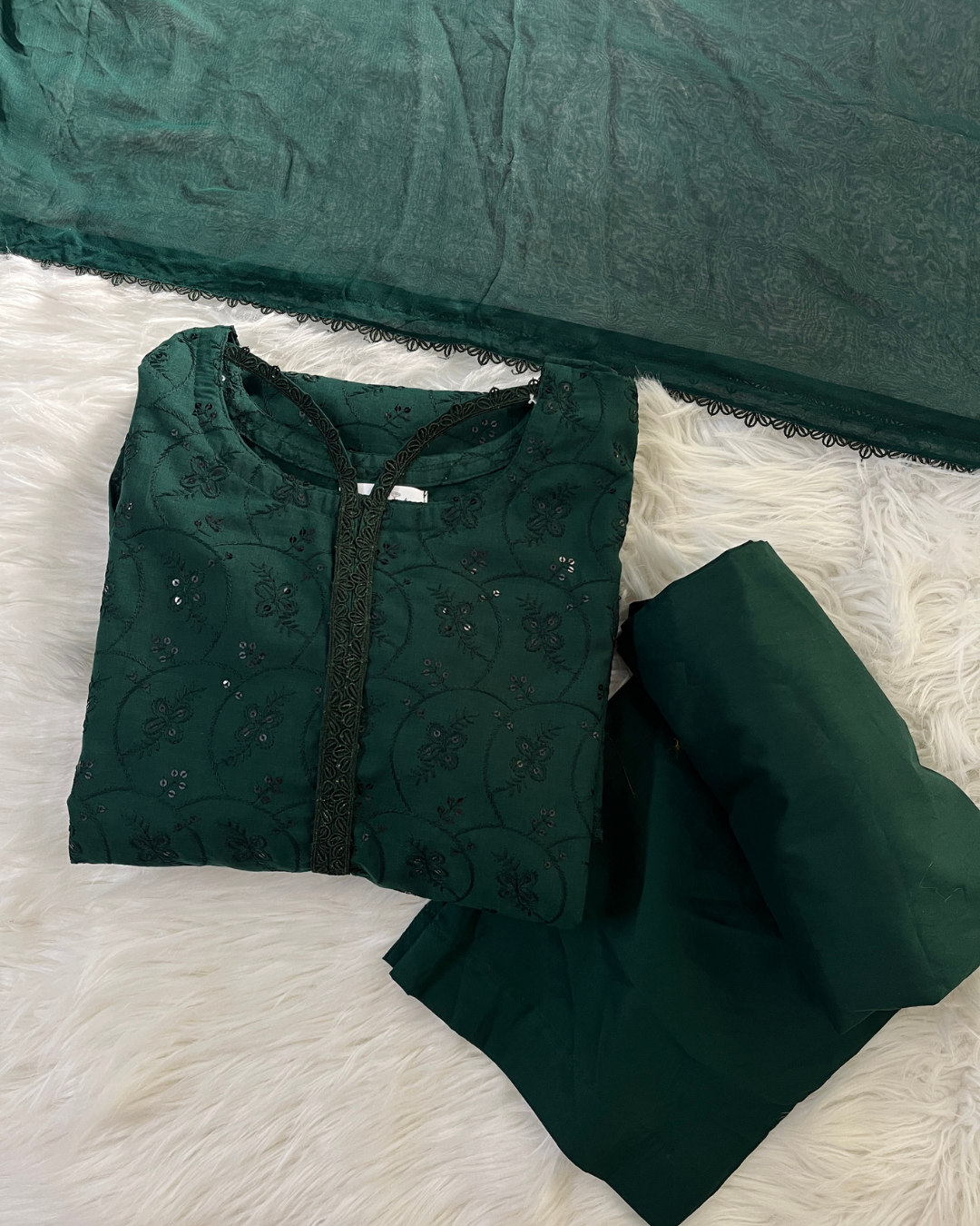 Emrald Green Chikankari 3 Pcs Suit - Viral Summer Edition