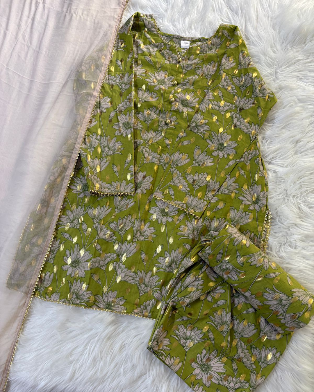 Green Lawn With Golden Gotta & Lace Detailing- 3 Pc