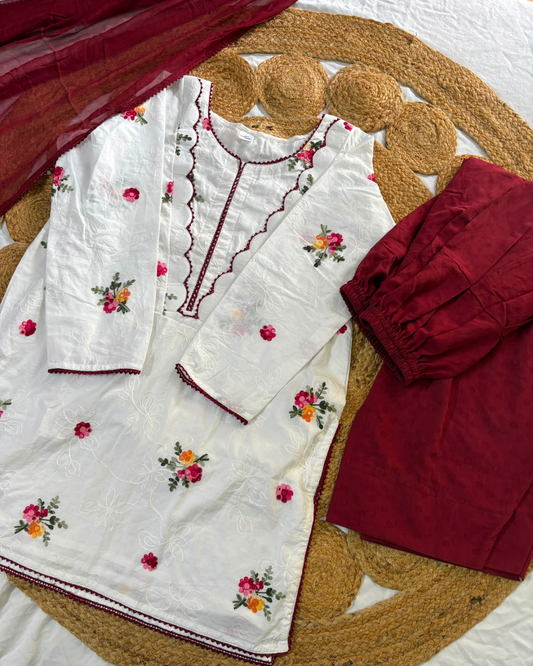 Laila - Chikankari Farshi Set 3 Pc