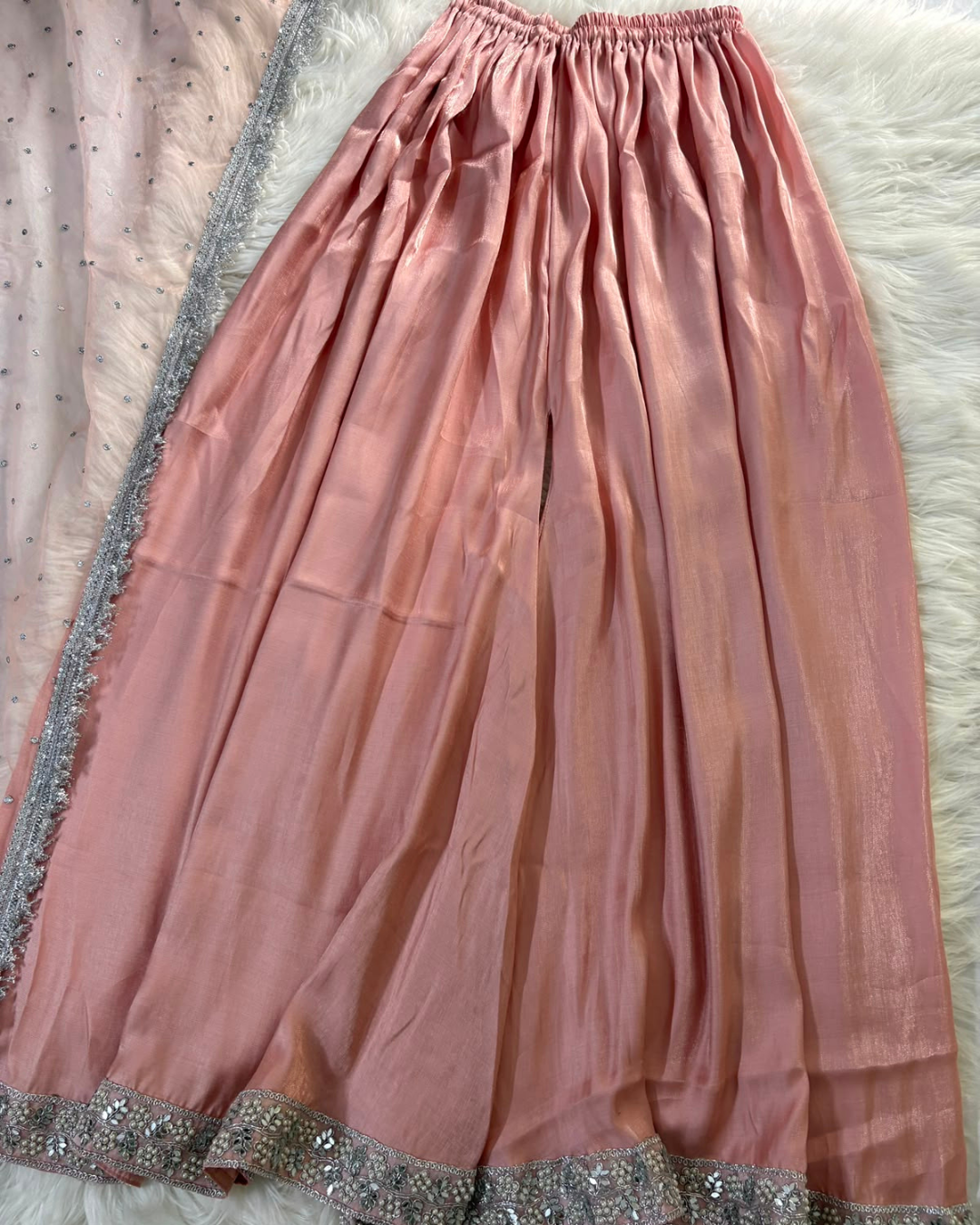 Jahan’aara Rose Gold Sheesha Silk - 3 Pc