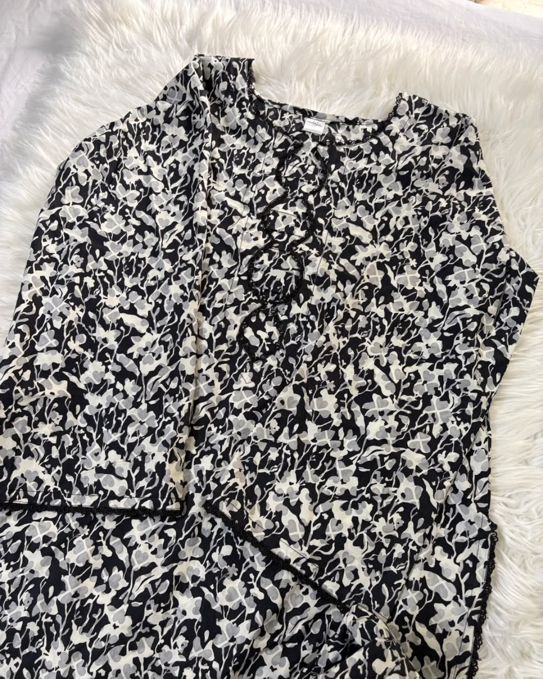 Black & White Linen Printed - 2 Pc