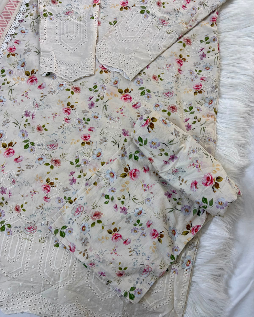 Creamy Floral Chikankari - 3 Pc Suit