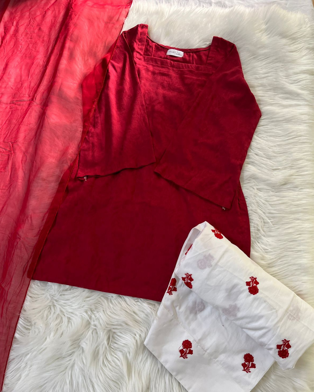 Laal Noor Farshi 3 Pcs Set