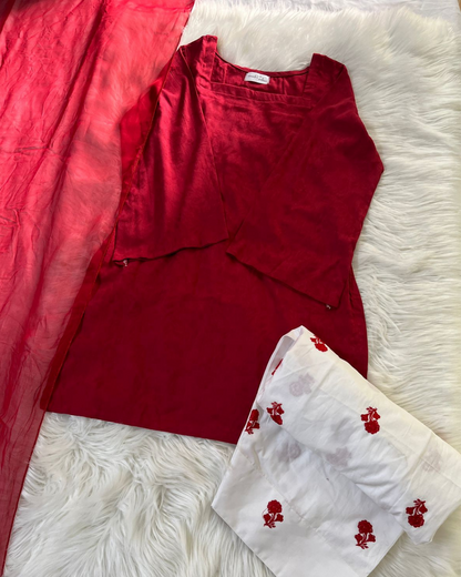 Laal Noor Farshi 3 Pcs Set