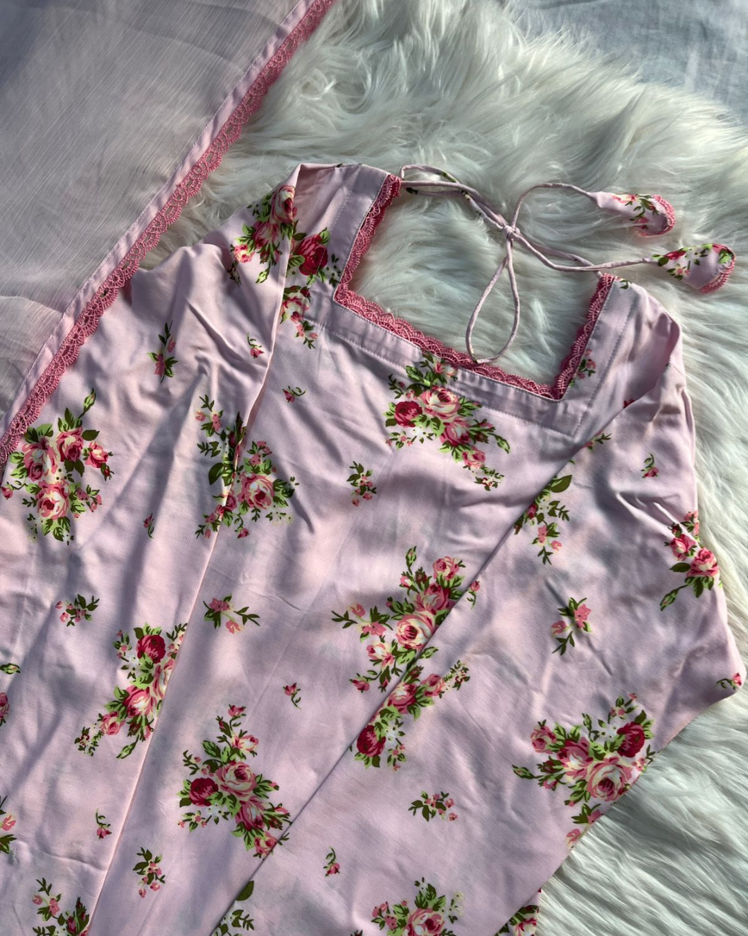 Pink Floral Lawn | Patiyala shalwar kameez